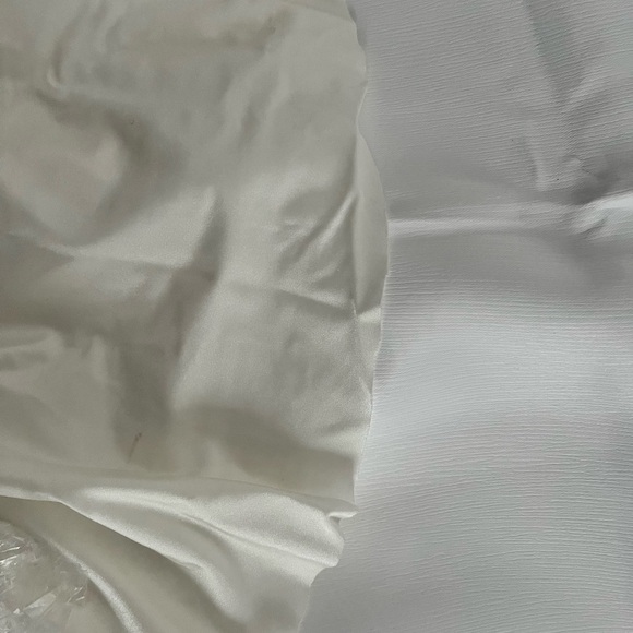 COPY - Never Worn Portia and Scarlet Gown - Picture 5 of 5